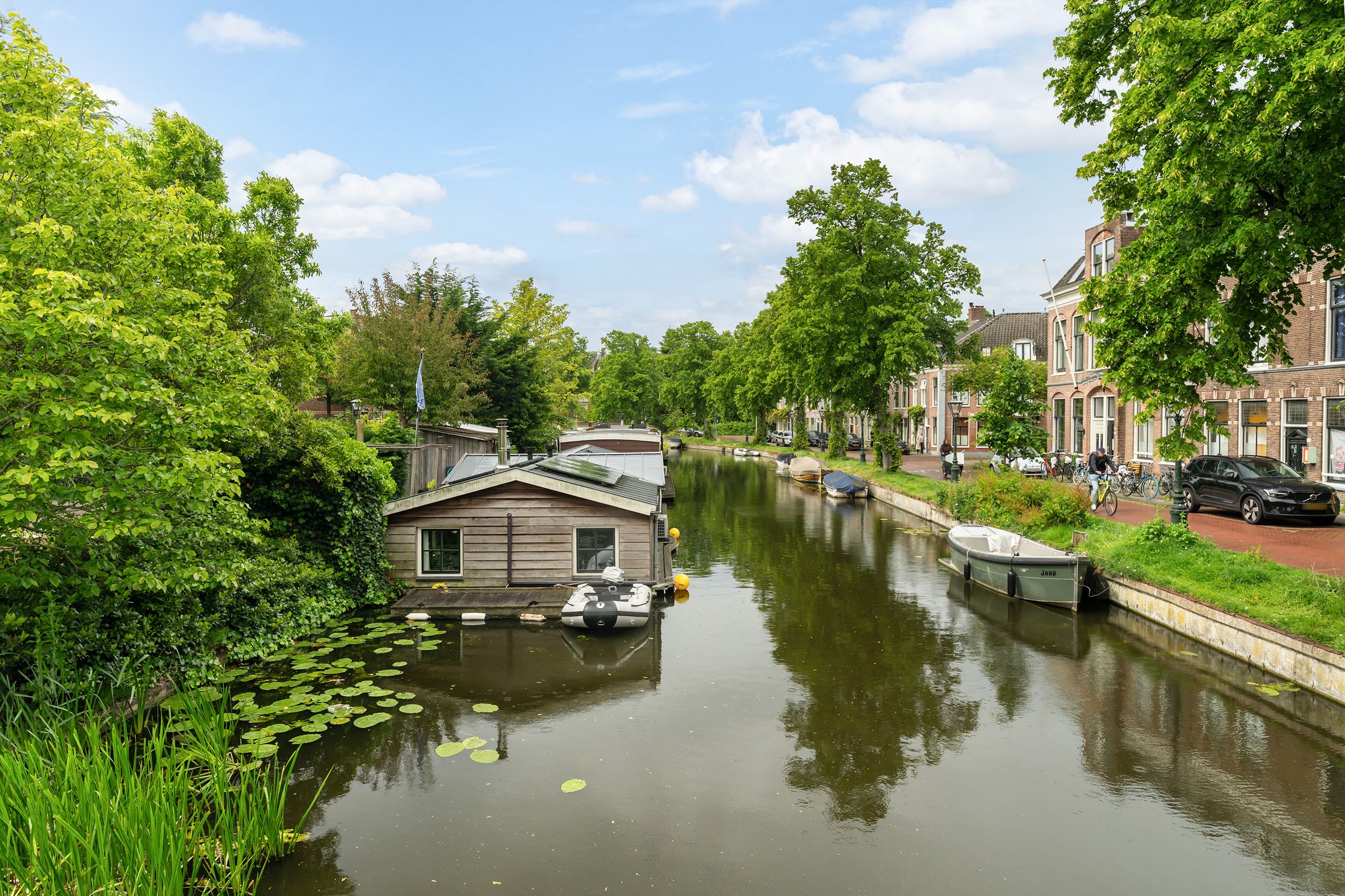 Characterful Ground Floor Apartment with Spacious Garden in Historic Leiden Building — 24