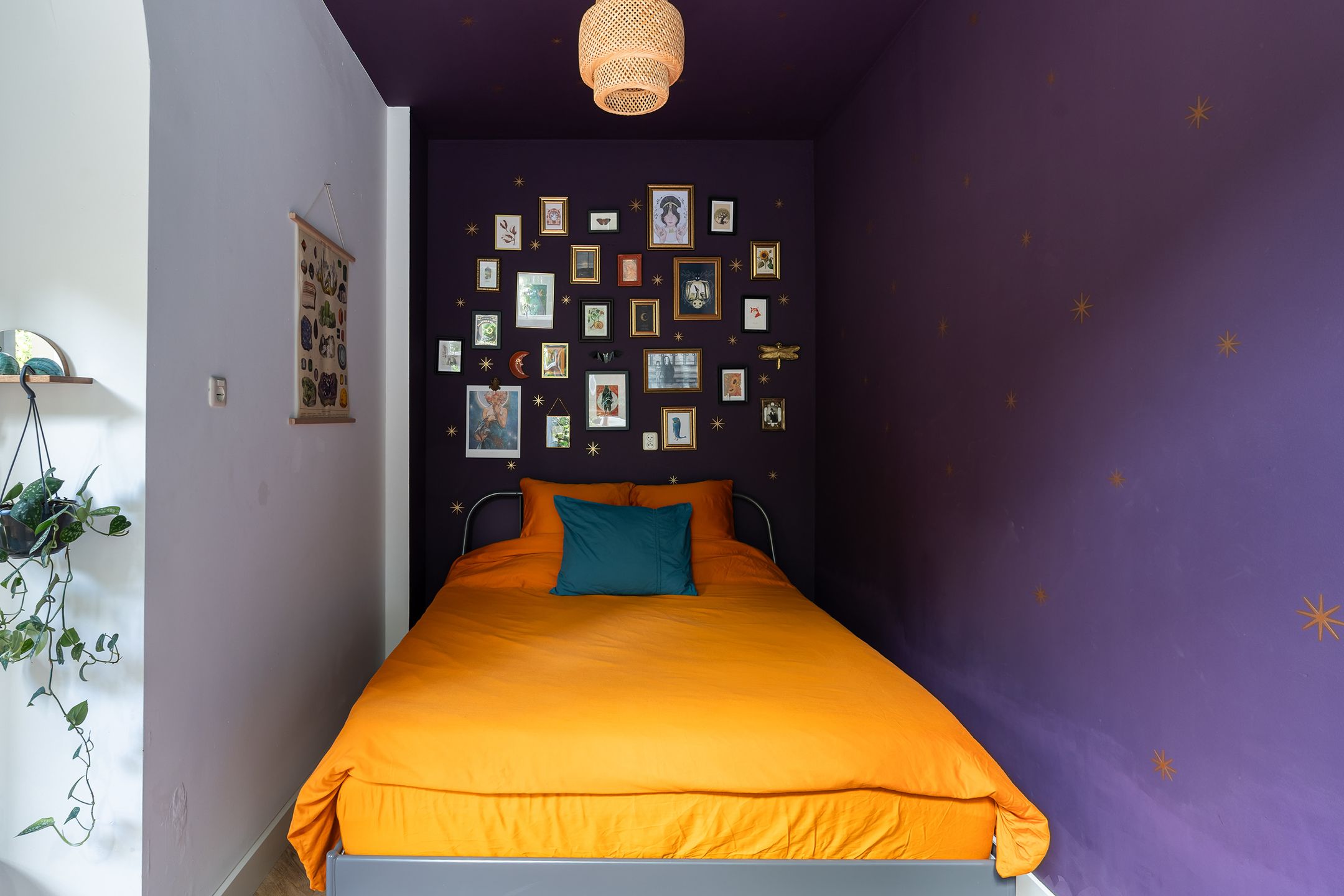 Characterful Ground Floor Apartment with Spacious Garden in Historic Leiden Building — 15