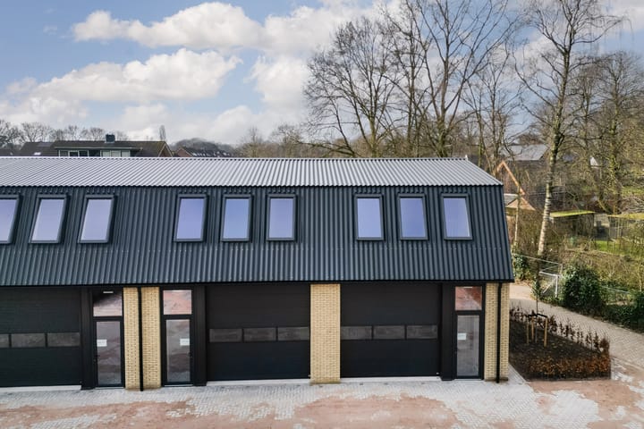 Jonkheer Sandberglaan 68-01, Hierden