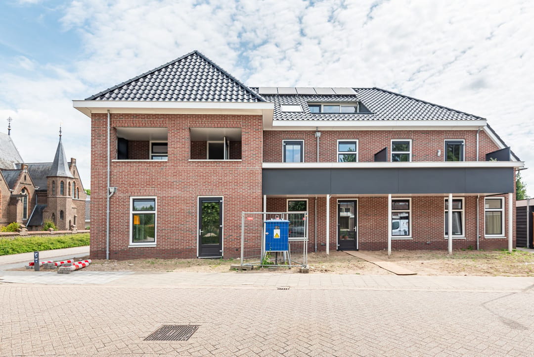 Photo 37 of Emmerikseweg 1-E