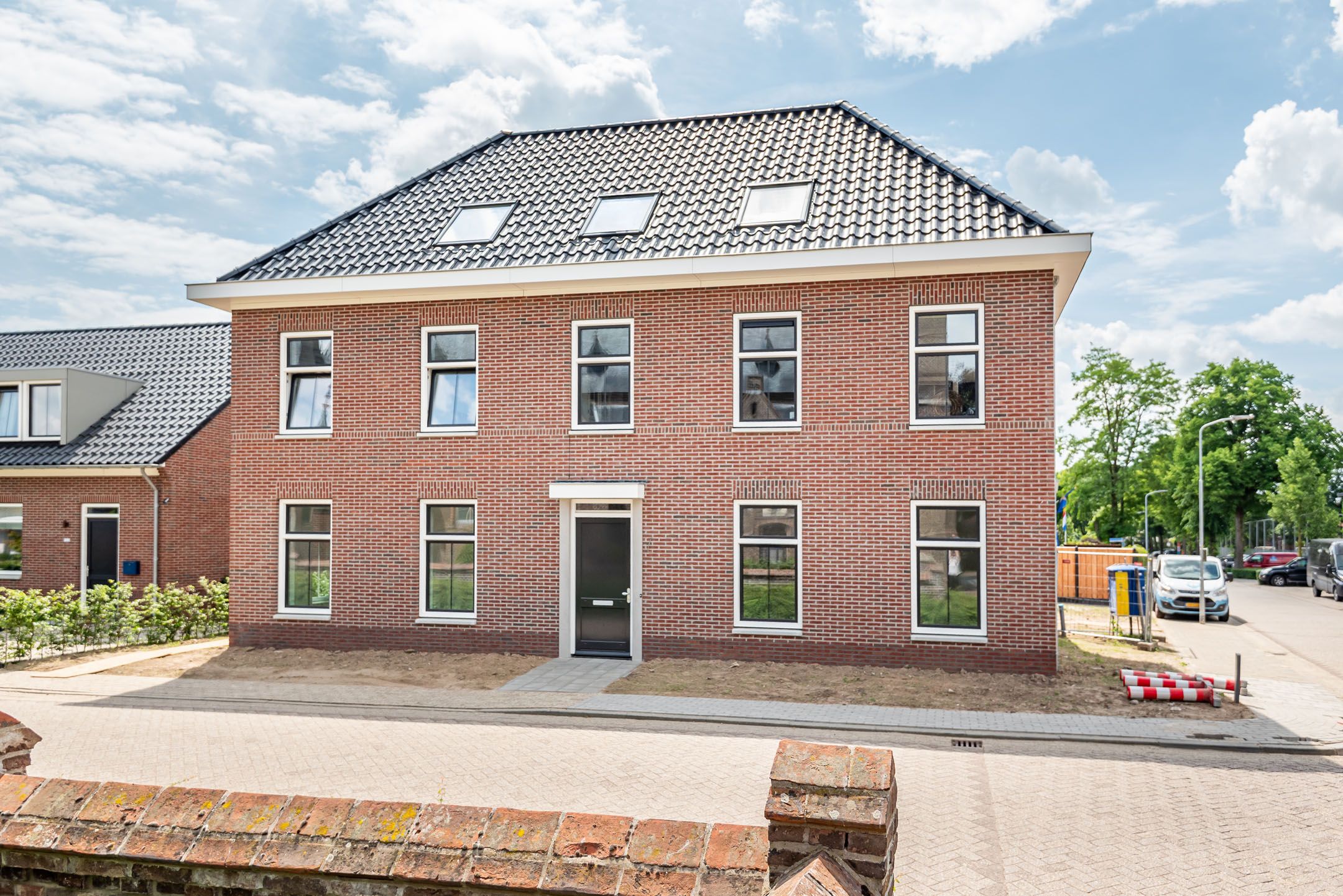 Photo 36 of Emmerikseweg 1-E