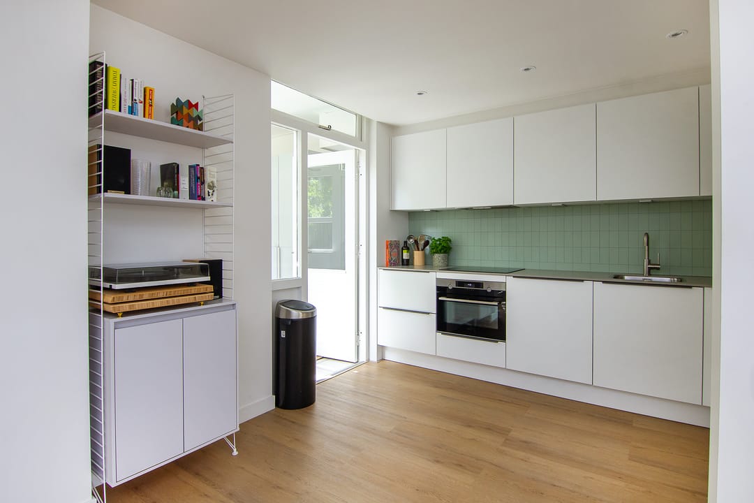 Spacious and Sustainable Family Home with Six Bedrooms in Haarlem Amsterdamsebuurt — 8