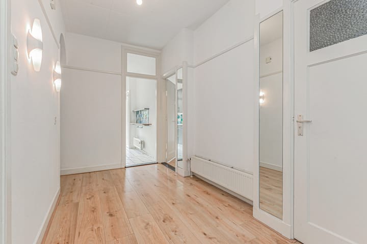 Appartement te koop: Laan van Nieuw Oosteinde 173A, Voorburg