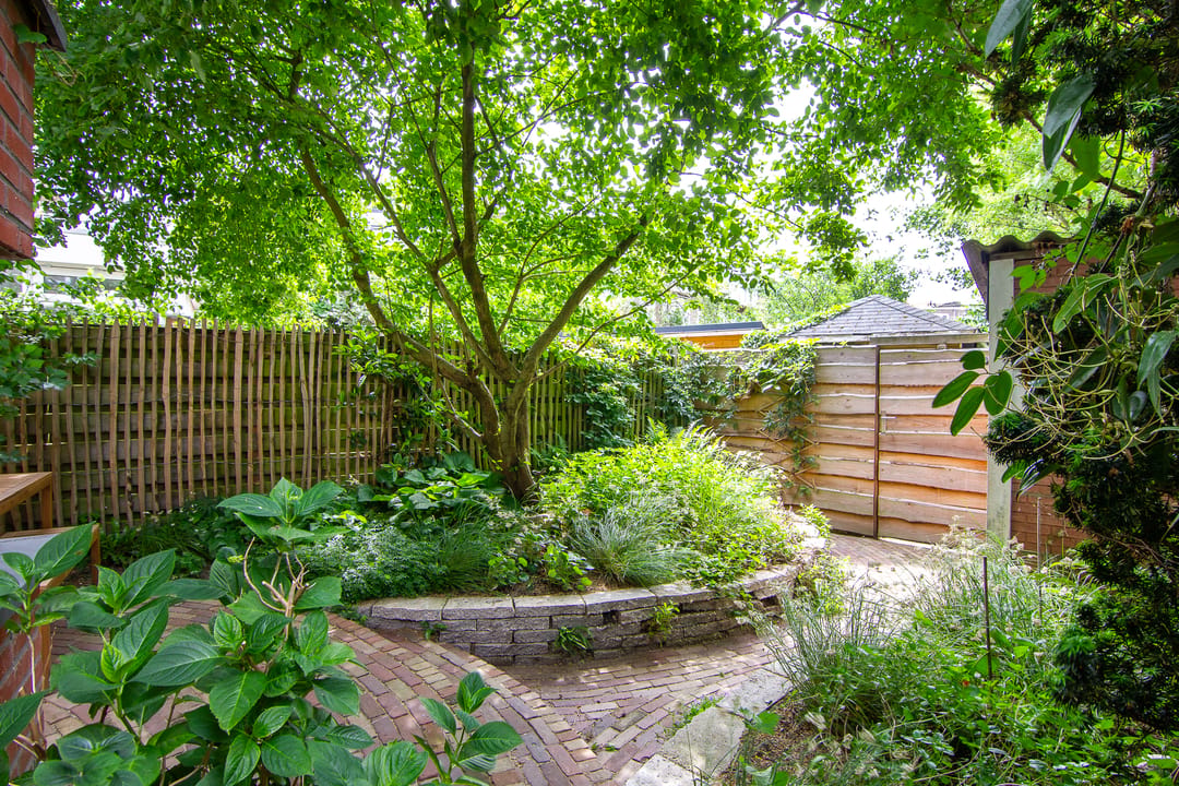 Spacious and Sustainable Family Home with Six Bedrooms in Haarlem Amsterdamsebuurt — 16