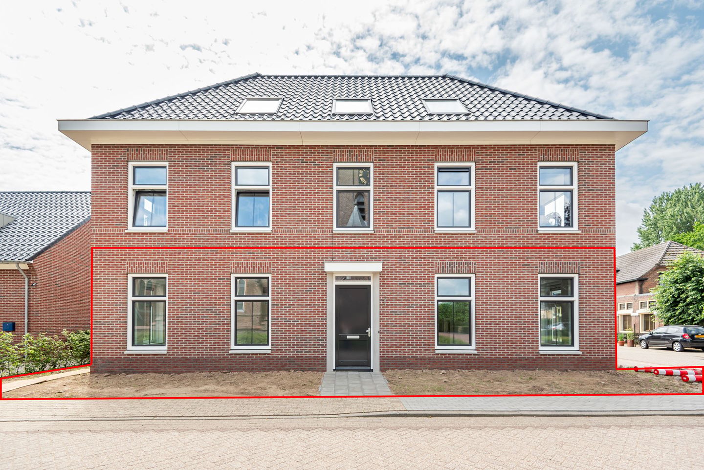 Photo 5 of Netterdensestraat 2