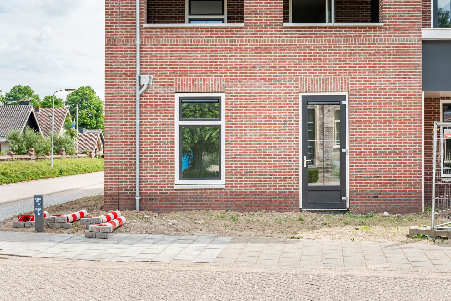 Photo 25 of Netterdensestraat 2