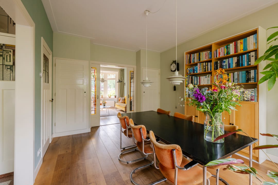 Spacious 1930s Terraced House with 6 Bedrooms in Popular Haarlem Neighborhood — 7