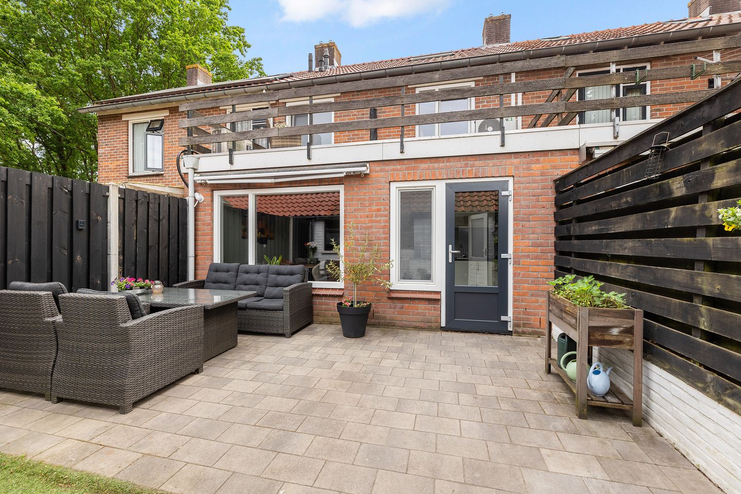 Extended Family Terraced Home with Southwest Garden in 't Harde — 34