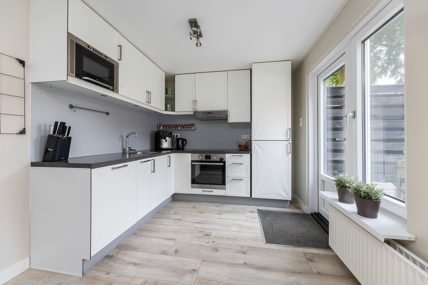 Extended Family Terraced Home with Southwest Garden in 't Harde — 20