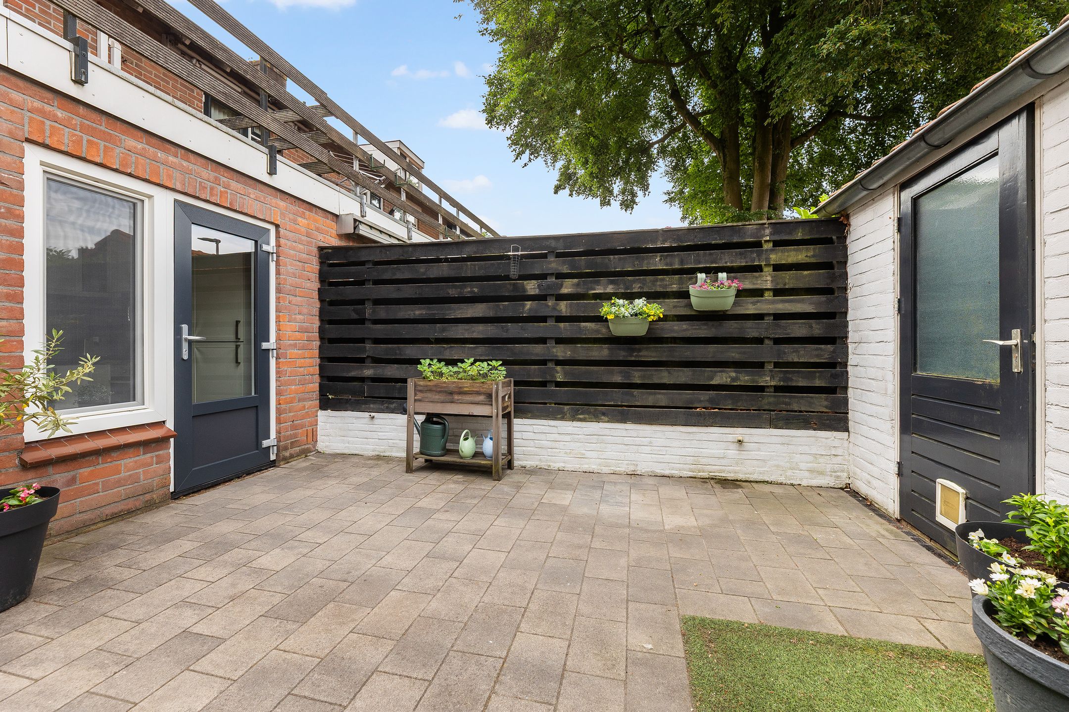 Extended Family Terraced Home with Southwest Garden in 't Harde — 33