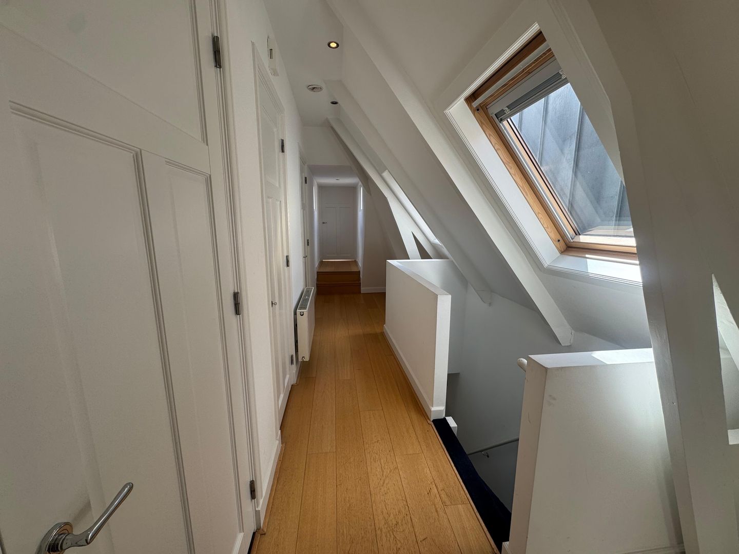 Photo 10 of Van de Veldestraat 6
