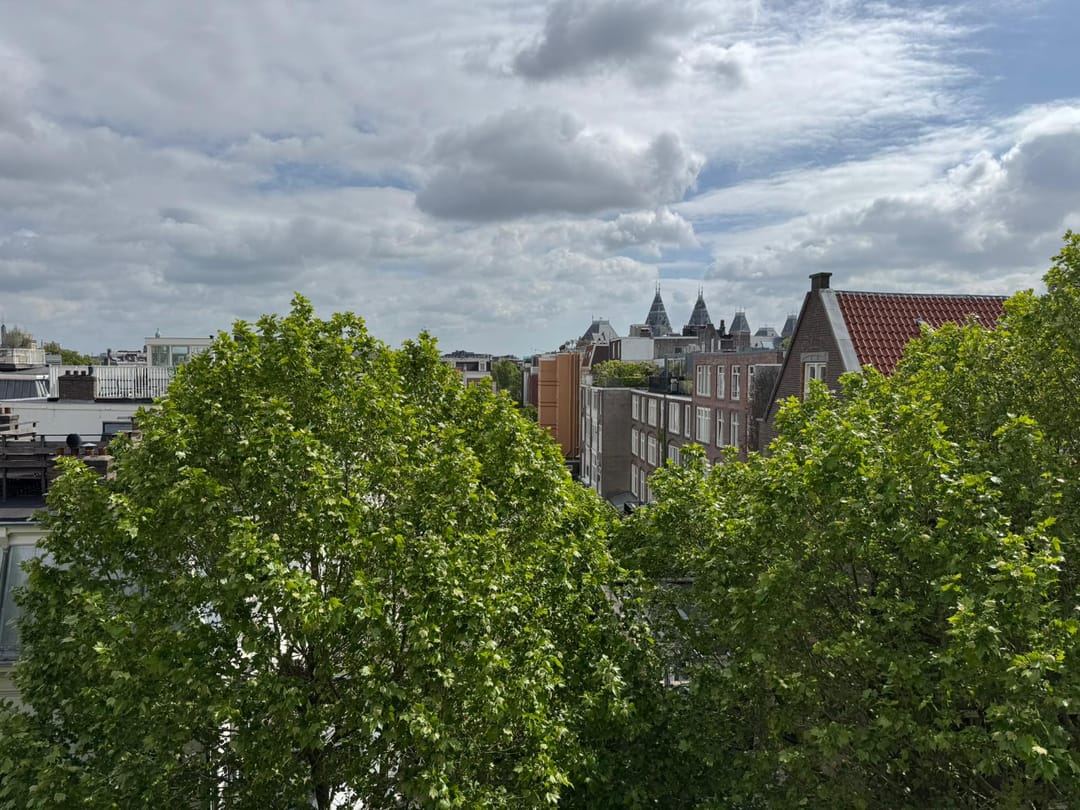 Photo 17 of Van de Veldestraat 6