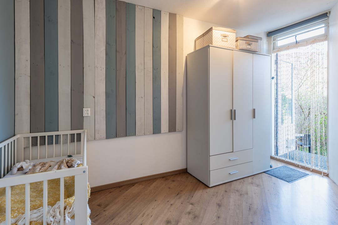Spacious Ground Floor Apartment with Garden Near Kralingen — 22