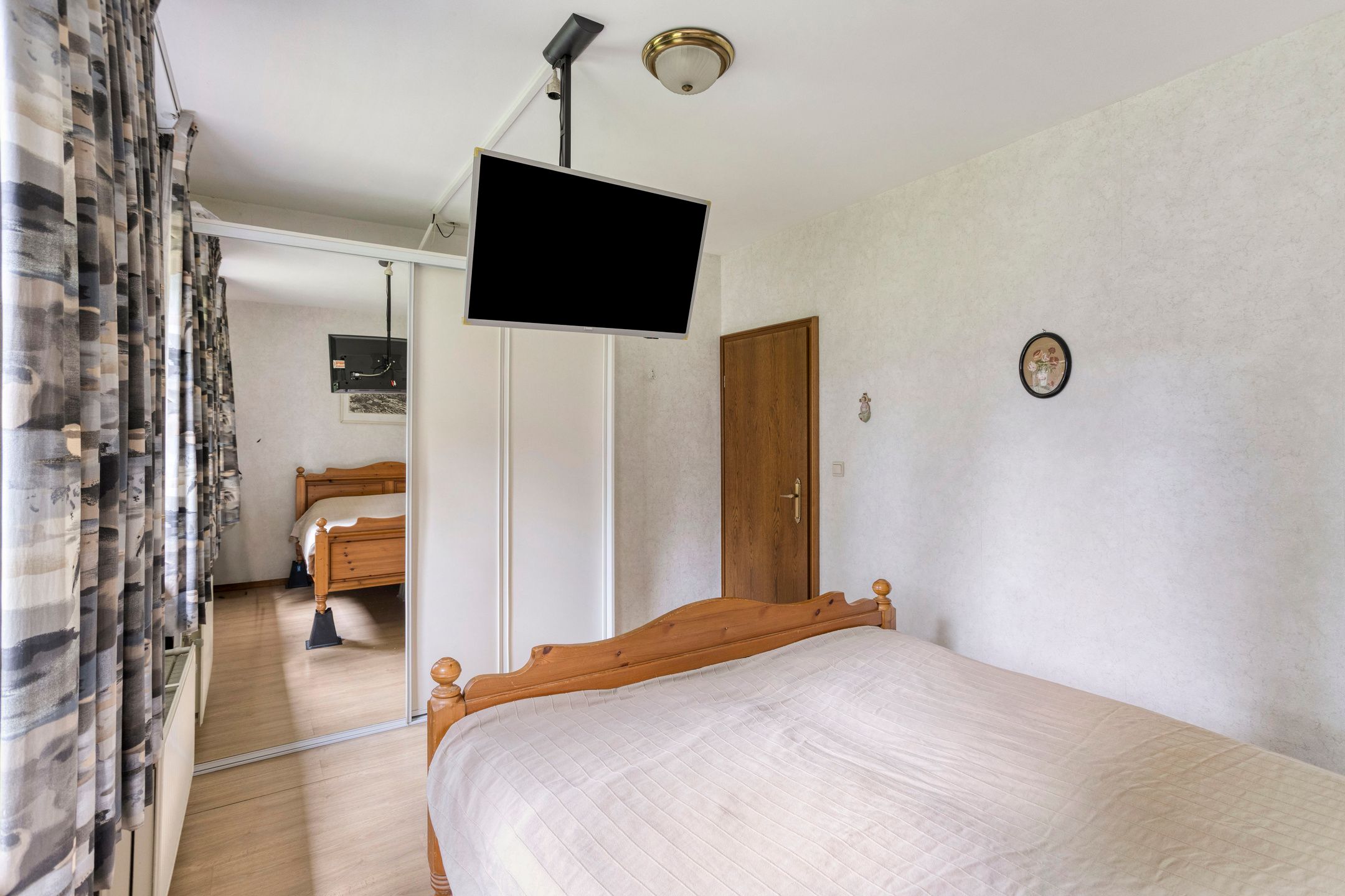 Spacious Detached Villa with Ground Floor Living Options — 18