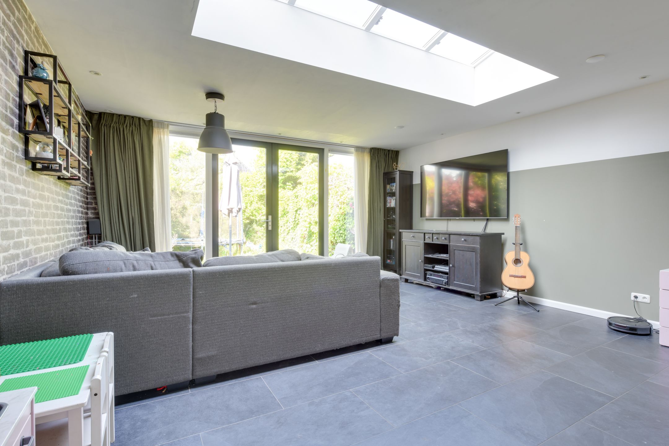 Spacious Semi-Detached Family Home with Bright Extension and Water-Facing Garden — 12