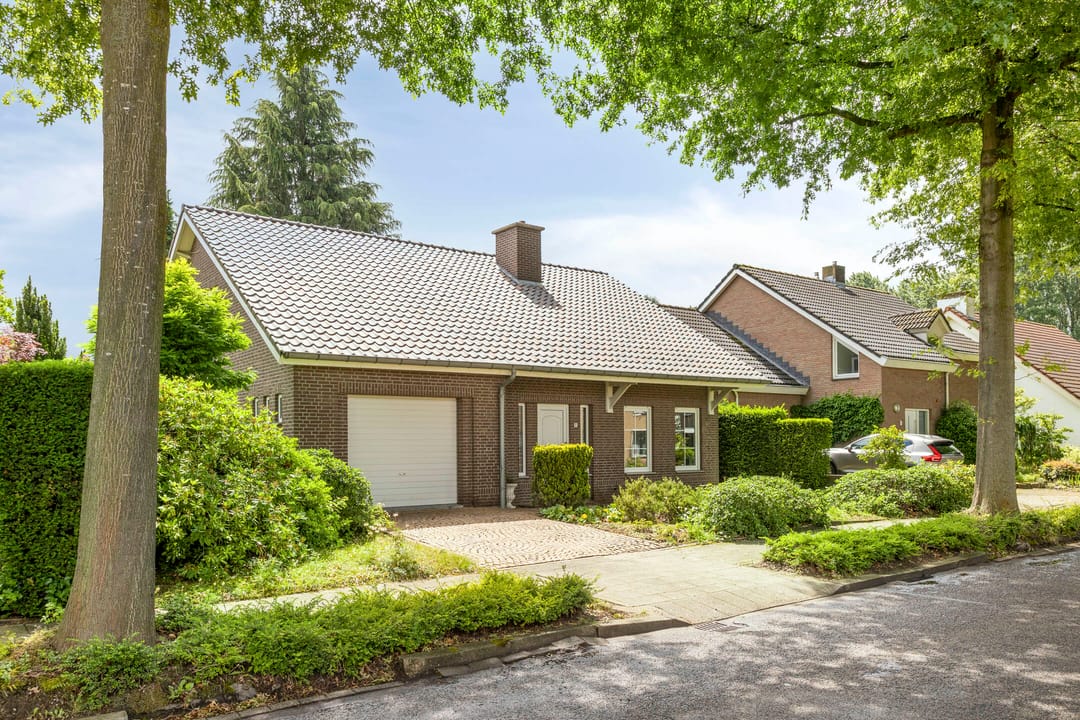Spacious Detached Villa with Ground Floor Living Options — 41
