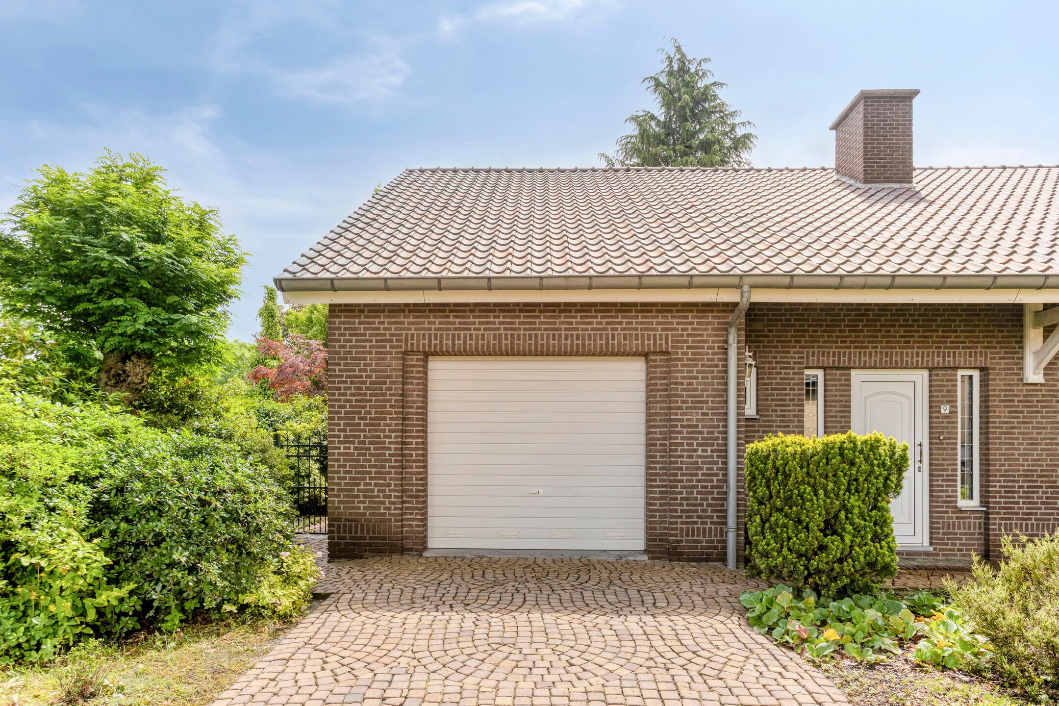 Spacious Detached Villa with Ground Floor Living Options — 39