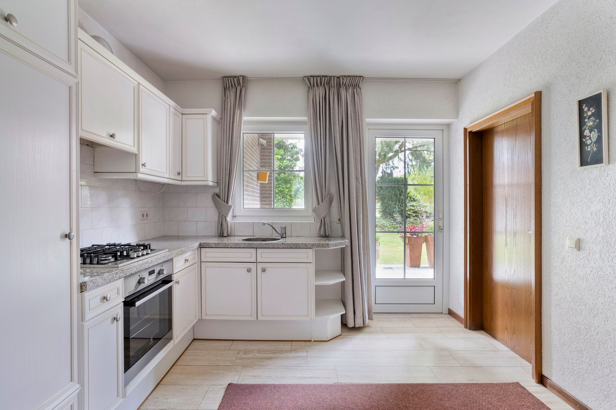 Spacious Detached Villa with Ground Floor Living Options — 15