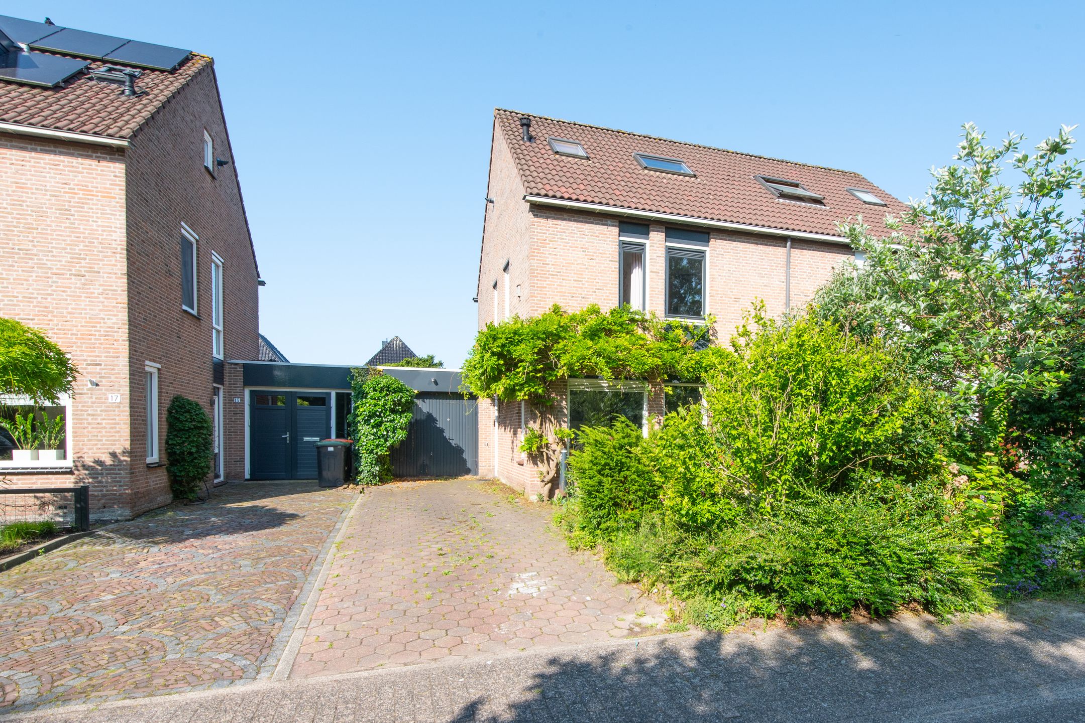 Spacious Semi-Detached Family Home with Bright Extension and Water-Facing Garden — 45