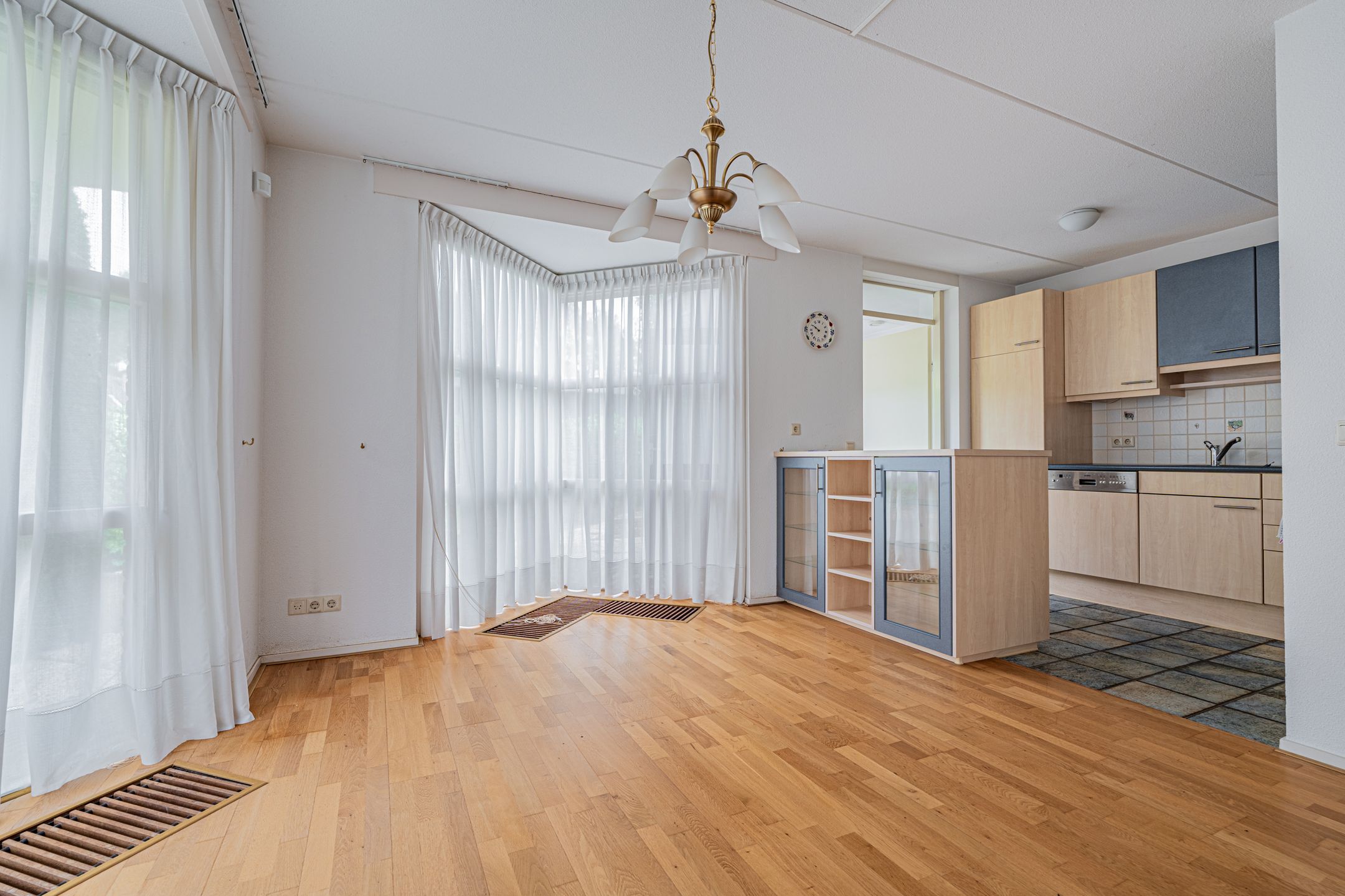 Spacious Detached Home with Ground Floor Bedroom in Westerwolde — 24