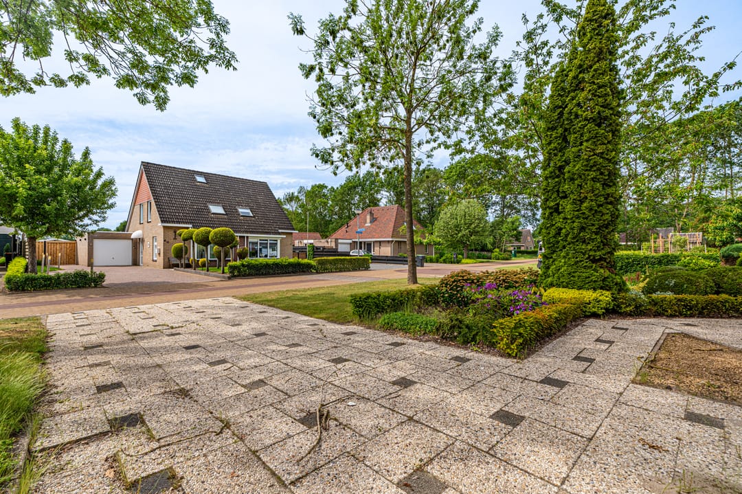 Spacious Detached Home with Ground Floor Bedroom in Westerwolde — 7