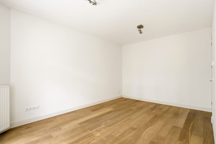 Foto 4 van Pieter Baststraat 4-1