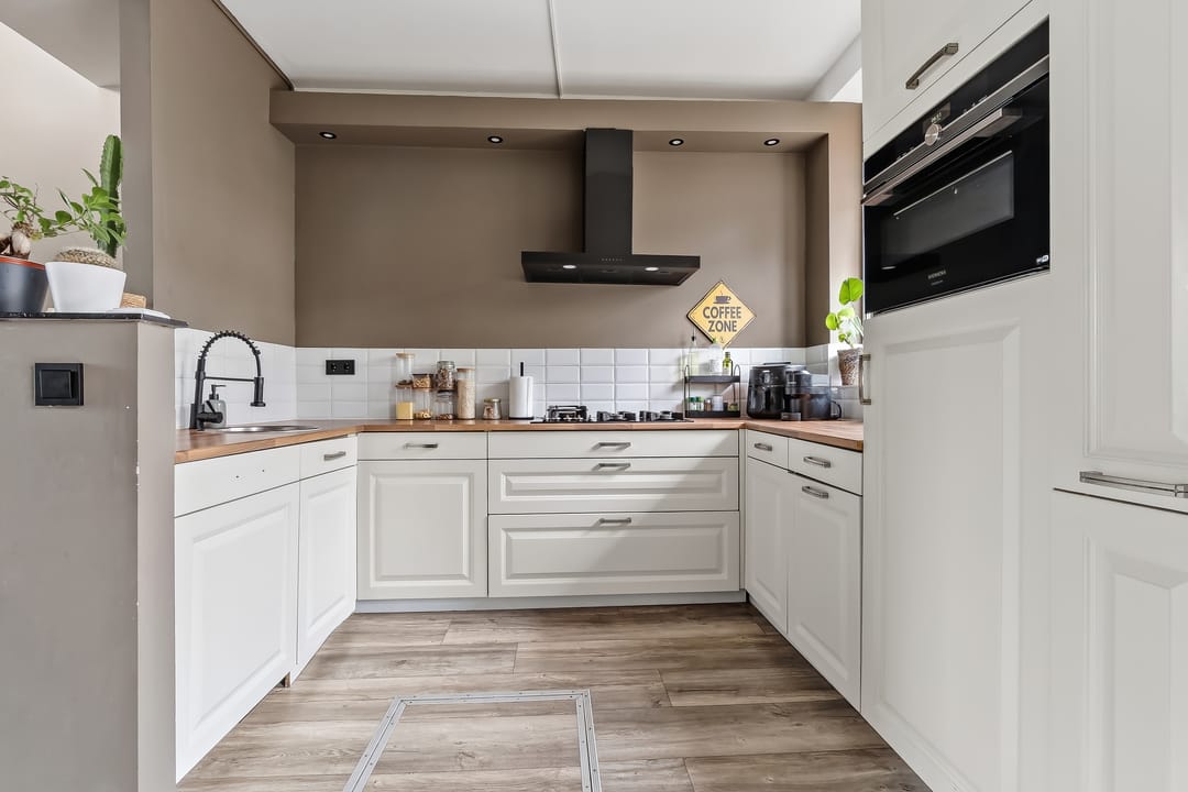 Renovated Terraced House with Sunny Southwest Garden in The Hague — 16