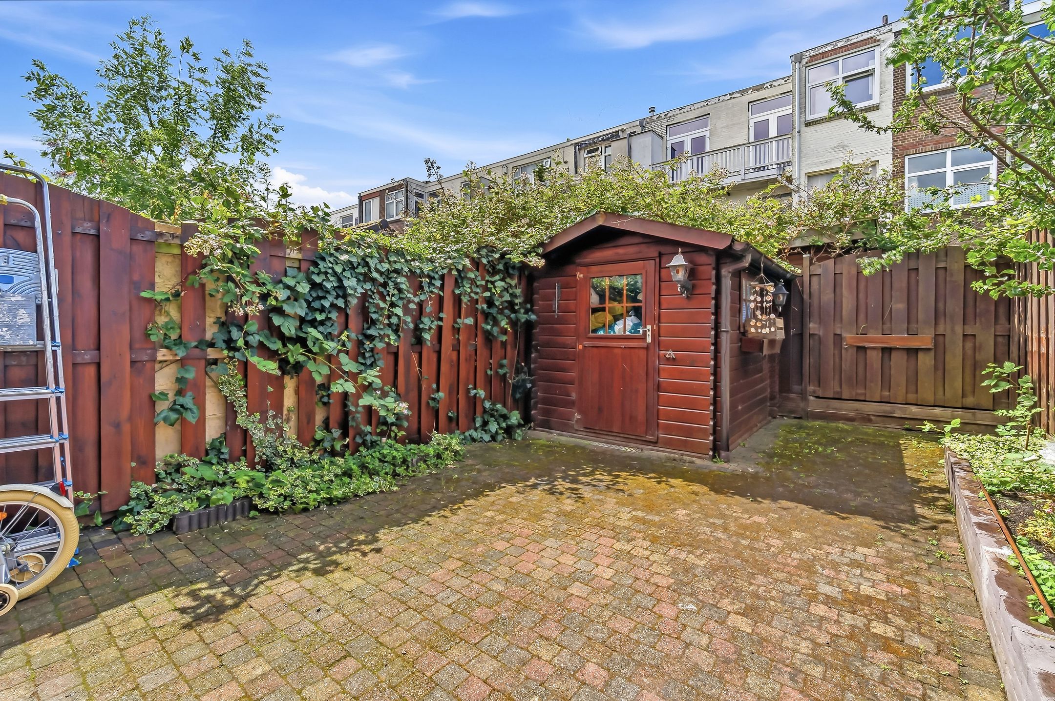 Renovated Terraced House with Sunny Southwest Garden in The Hague — 21
