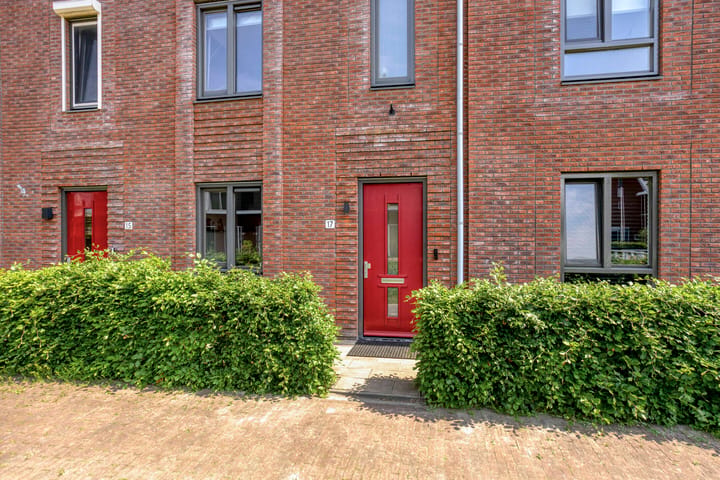 Photo 2 of Woudagemaal 17