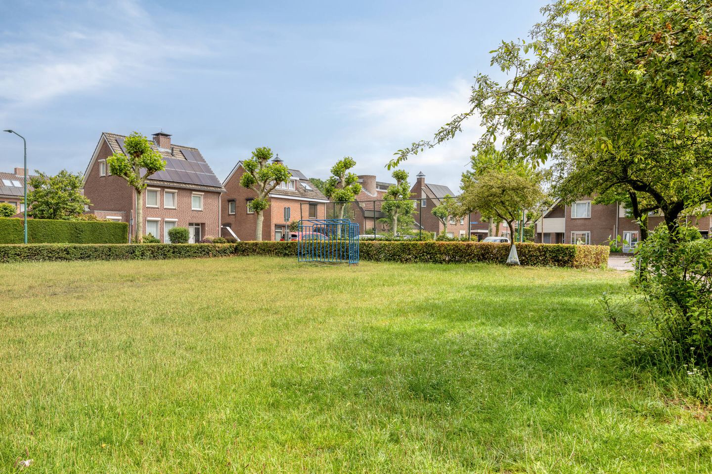Spacious Detached Family Home in Prime Heesch Location — 49