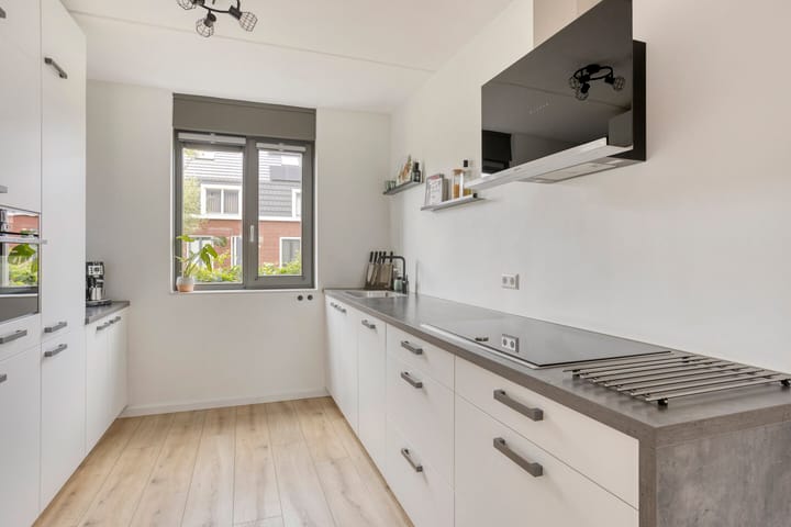 Photo 4 of Woudagemaal 17