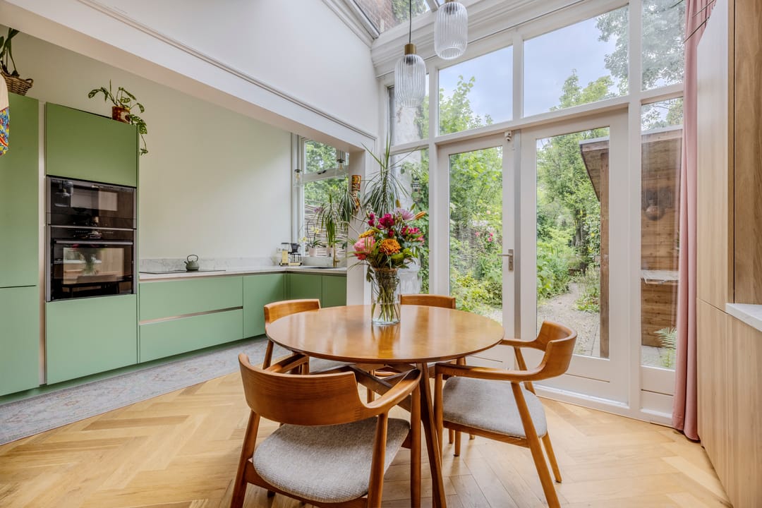 Stately Townhouse with Five Bedrooms and Deep Garden in Historic Leiden — 17