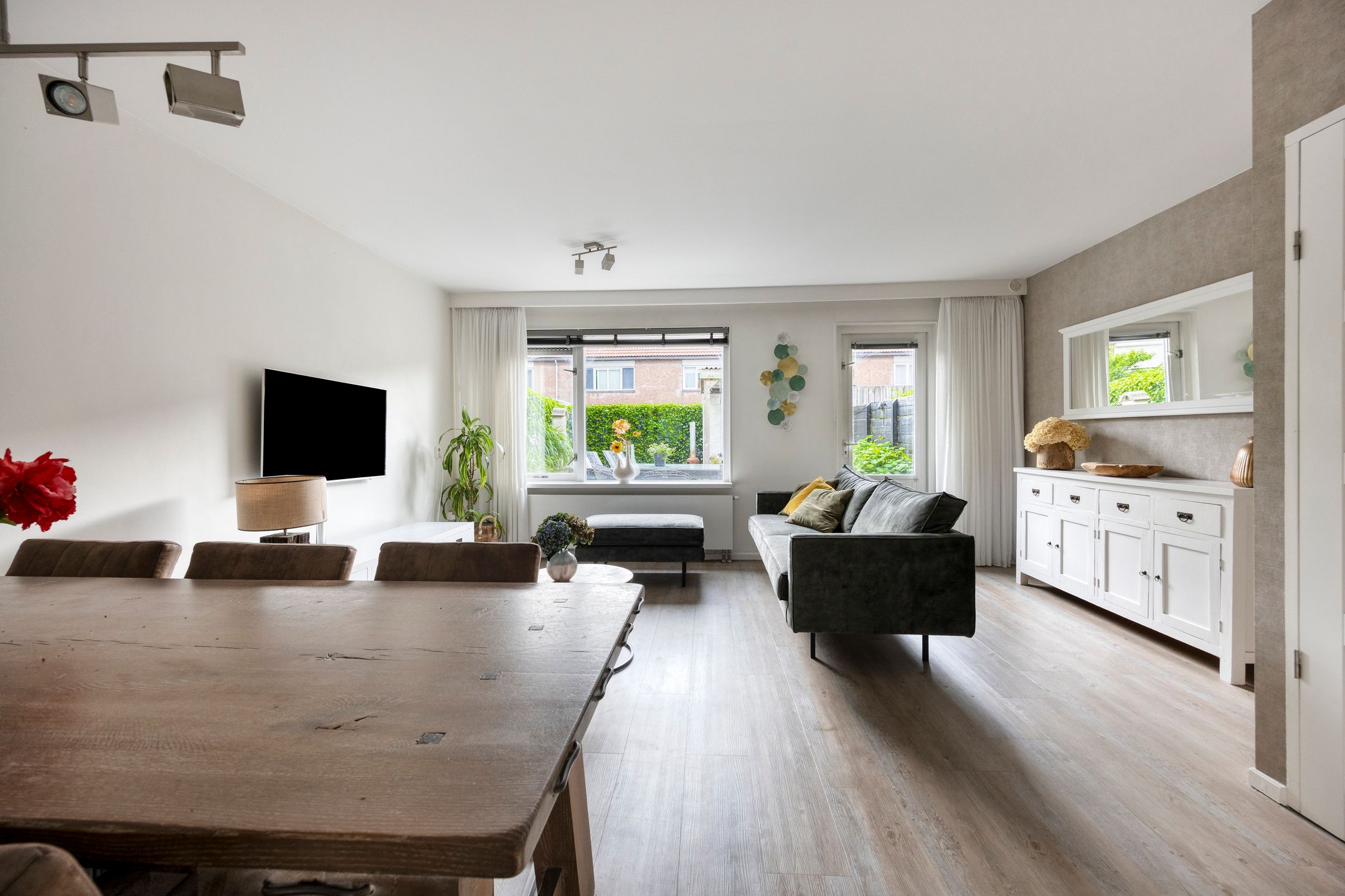 Spacious Corner Home with Energy Label A in Child-Friendly Purmerend — 9