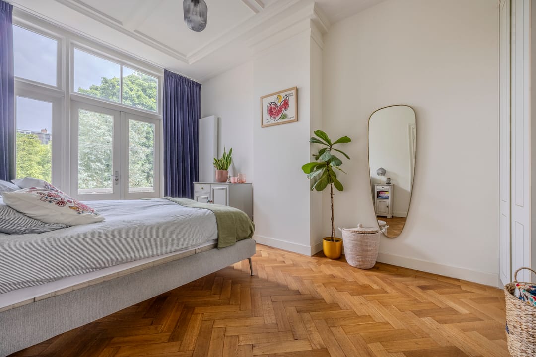 Stately Townhouse with Five Bedrooms and Deep Garden in Historic Leiden — 37