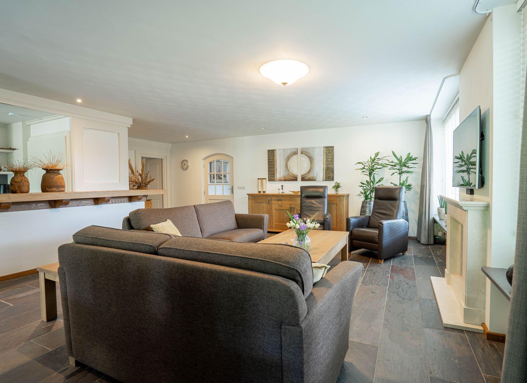 Spacious Detached Home with Basement in Peaceful Bakel — 39