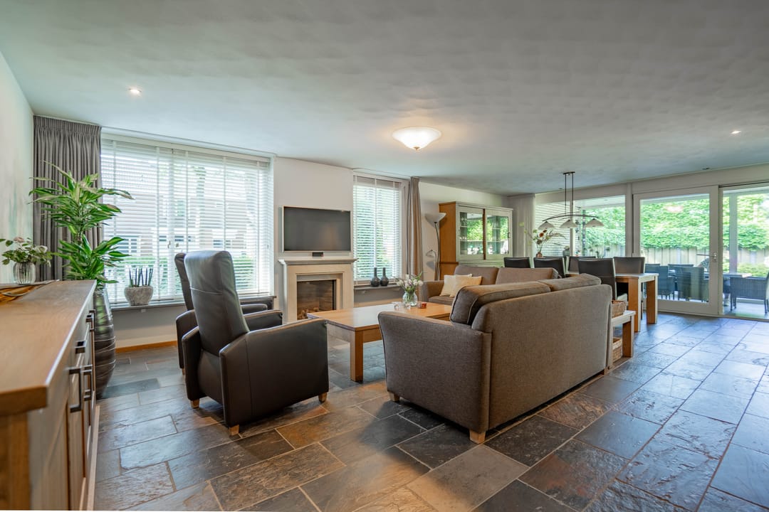 Spacious Detached Home with Basement in Peaceful Bakel — 37