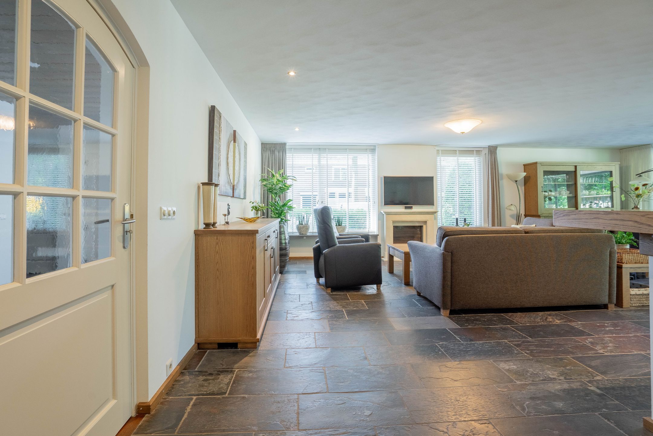 Spacious Detached Home with Basement in Peaceful Bakel — 36