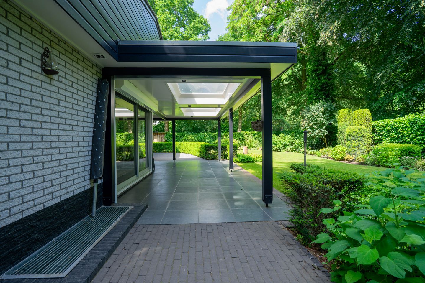 Spacious Detached Home with Basement in Peaceful Bakel — 59