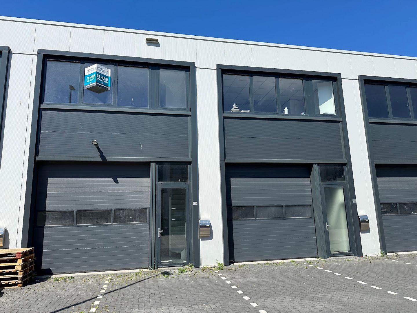 Bekijk foto 1 van Titaniumweg 428