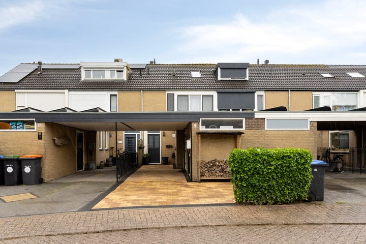 Photo 2 of Mozartstraat 9