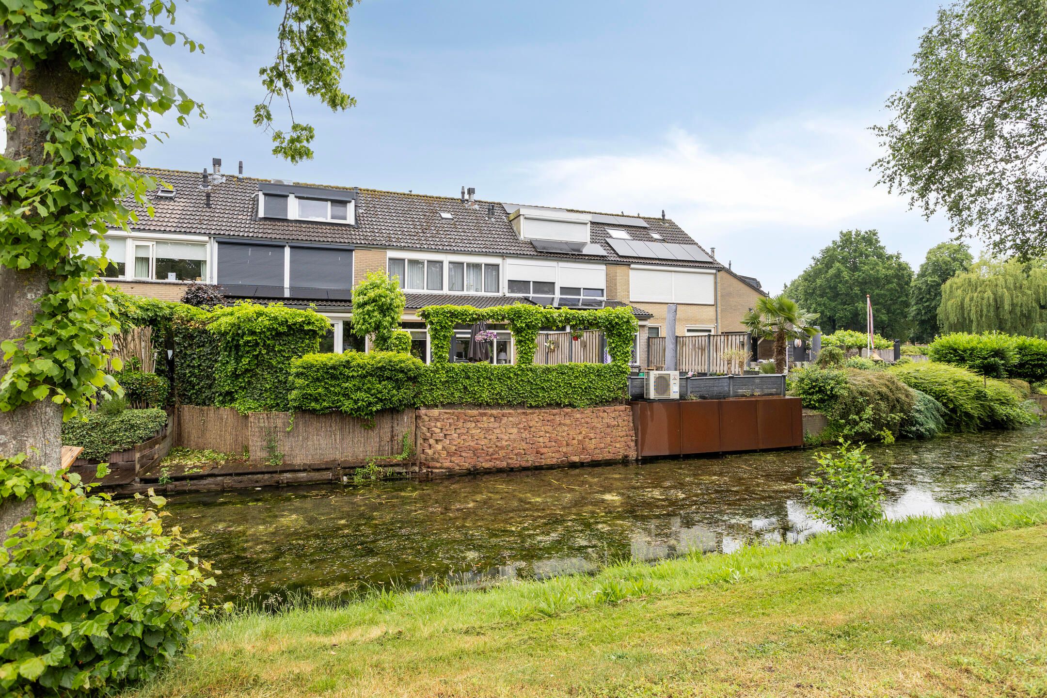 Photo 33 of Mozartstraat 9