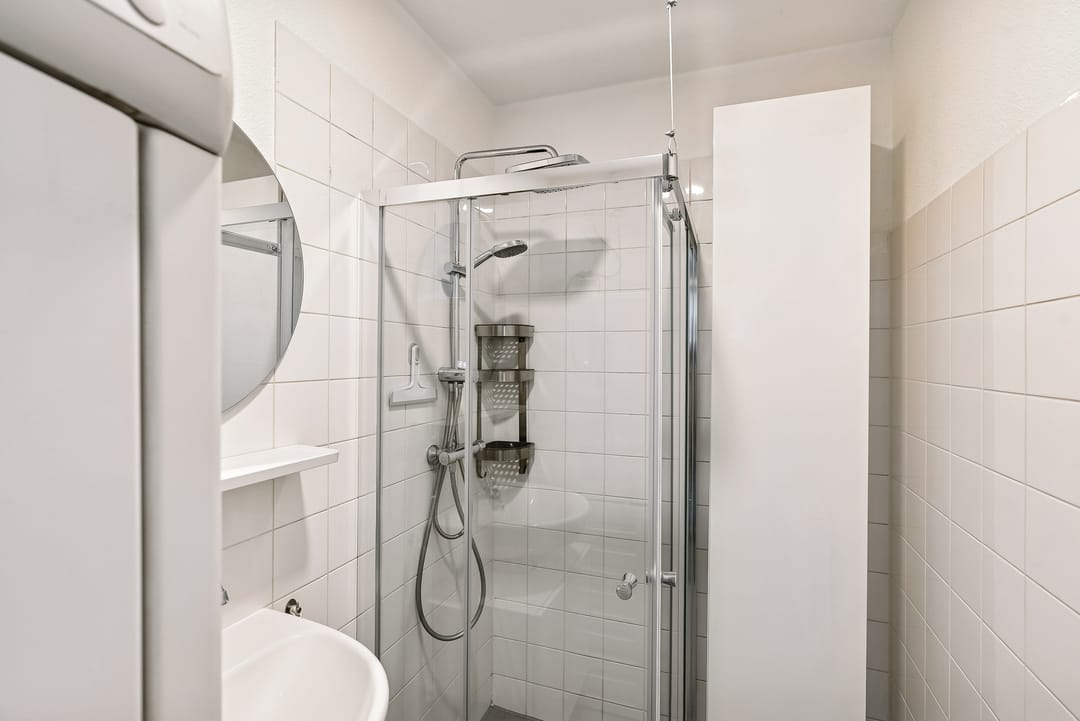 Starter Apartment with Modern Kitchen in Central Almere Location — 26