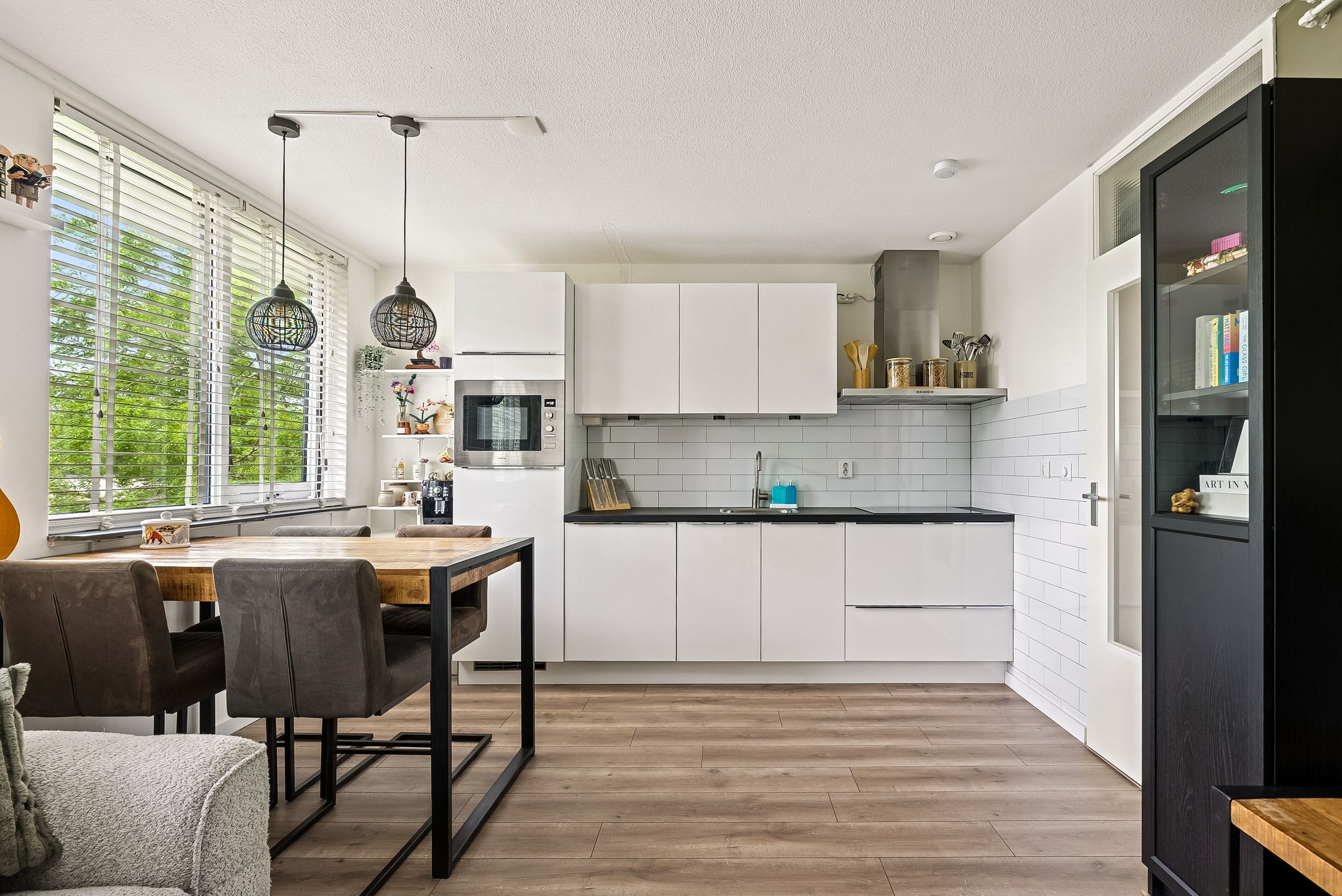 Starter Apartment with Modern Kitchen in Central Almere Location — 12