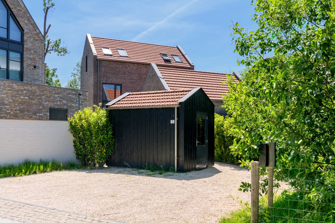 Modern Waterfront Villa with Private Mooring in De Krijgsman Muiden — 43
