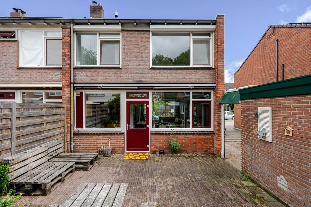 Photo 28 of Margrietstraat 8