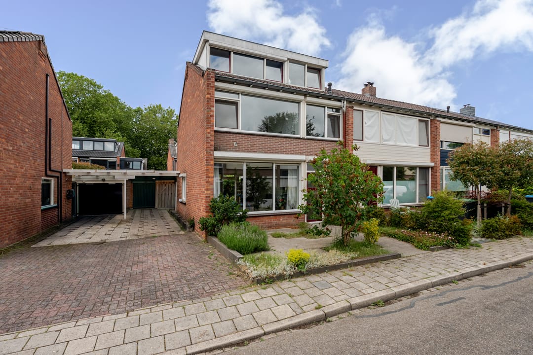 Photo 1 of Margrietstraat 8