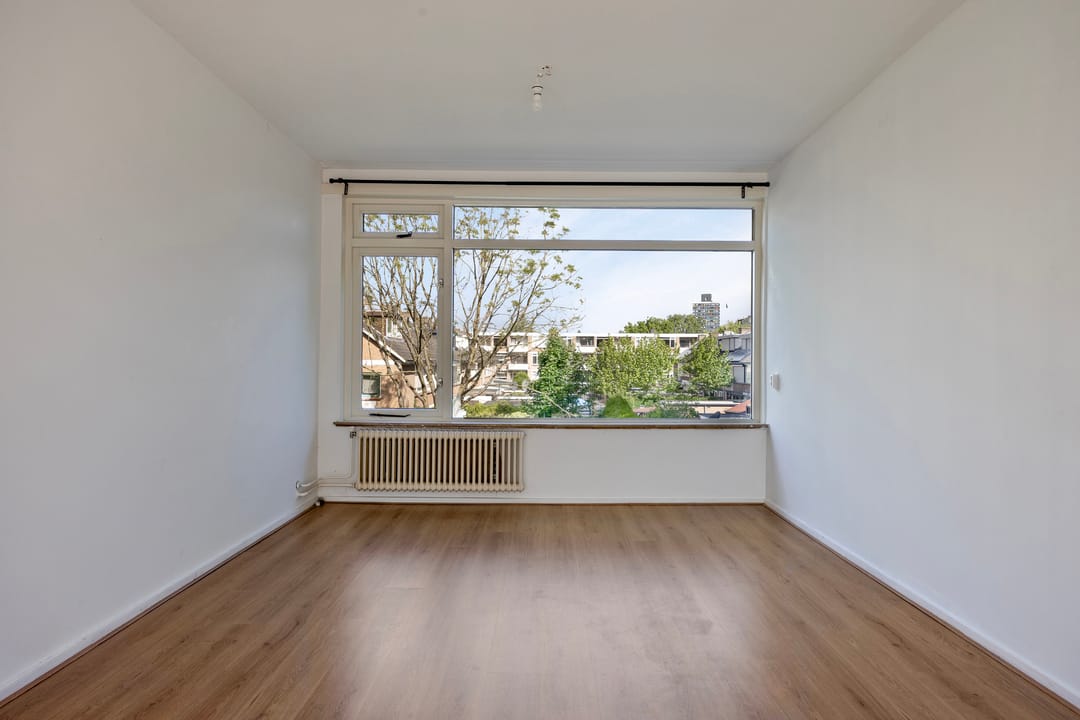Centrally Located Apartment with Sunny Balcony in Arnhem — 11