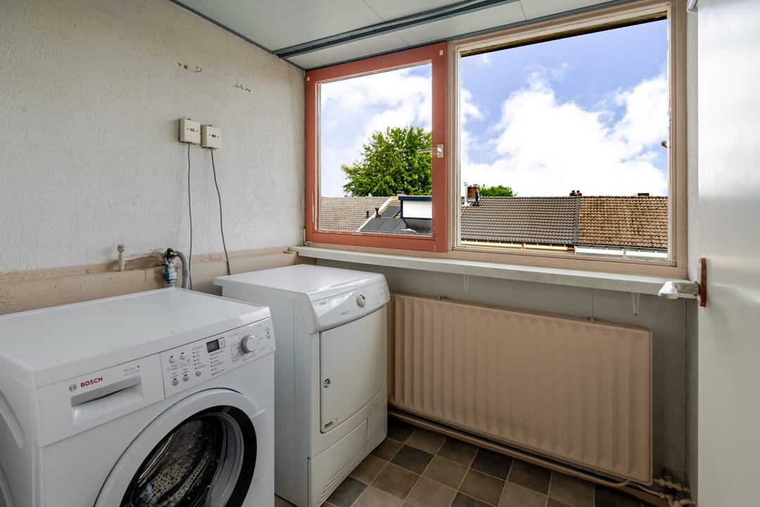 Photo 23 of Margrietstraat 8