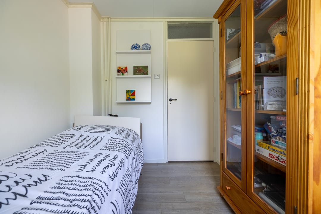 Semi-Detached Home with Park Views and Spacious Garden in Doetinchem — 38