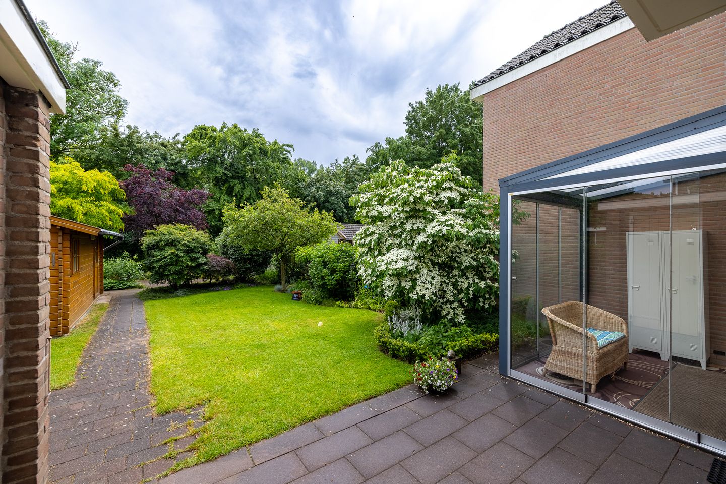 Semi-Detached Home with Park Views and Spacious Garden in Doetinchem — 19
